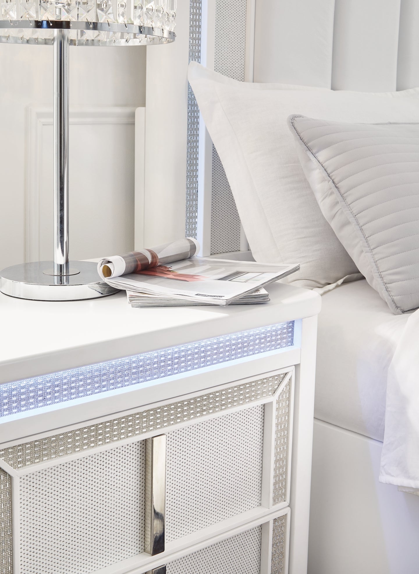 Chalanna Queen Upholstered Storage Bed with Mirrored Dresser, Chest and Nightstand Signature Design by Ashley®