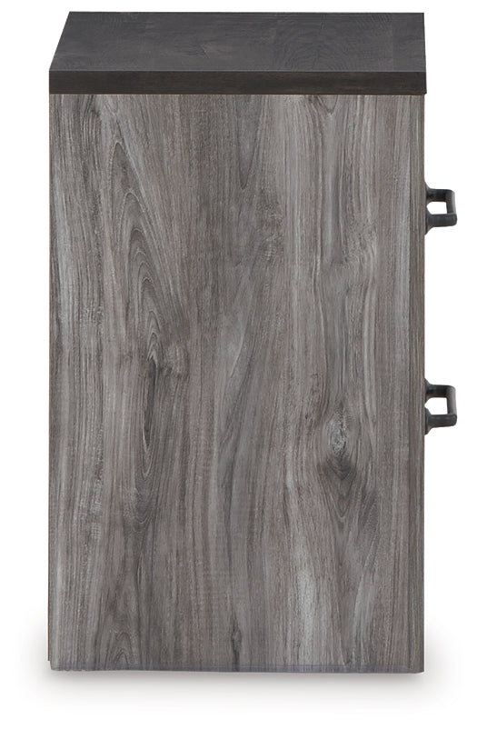 Bronyan King Panel Bed with Mirrored Dresser and Nightstand Signature Design by Ashley®