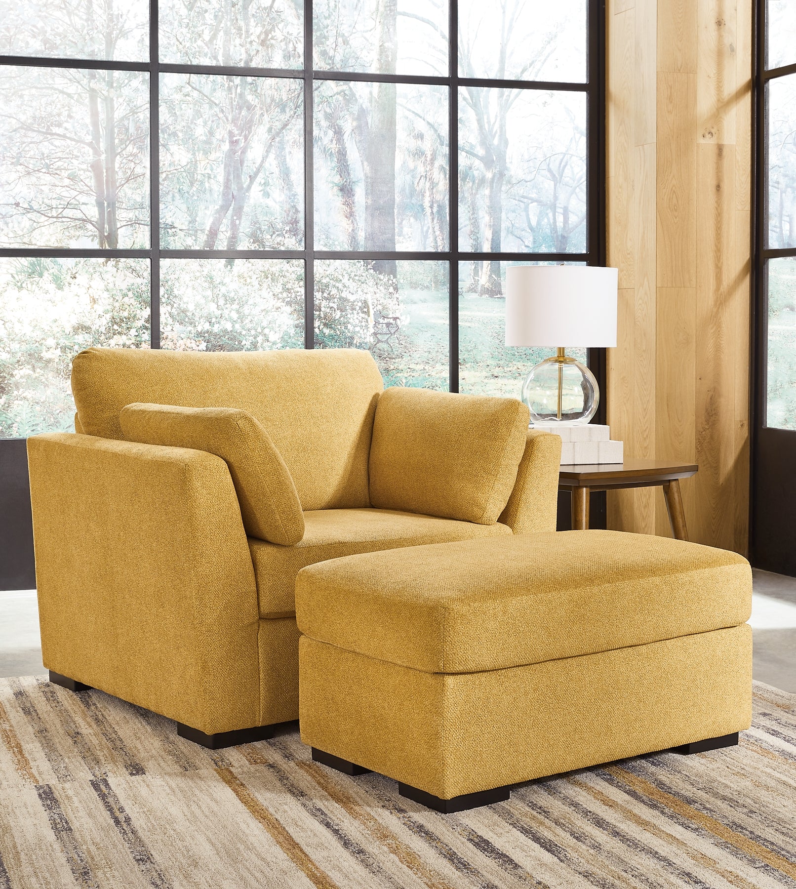 Keerwick Chair and Ottoman Signature Design by Ashley®
