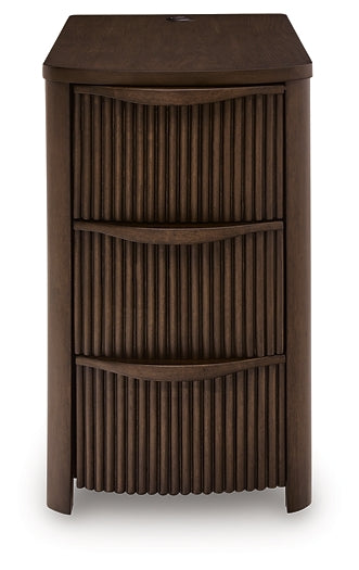 Camdill Chair Side End Table Signature Design by Ashley®