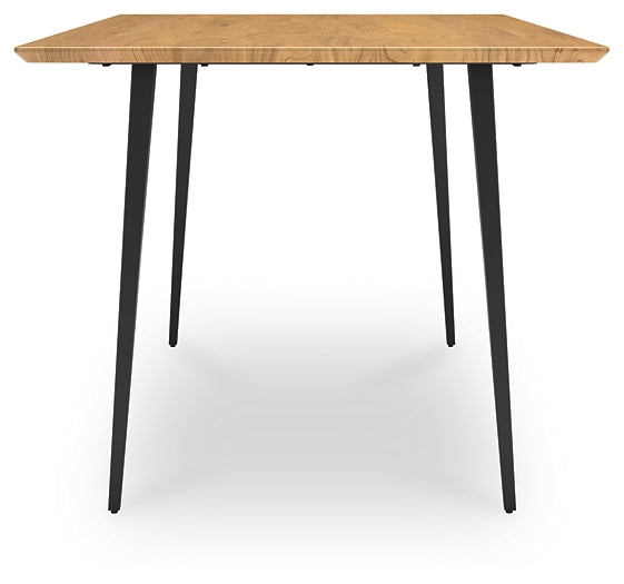 Gretlynn Dining Table and 4 Chairs Signature Design by Ashley®