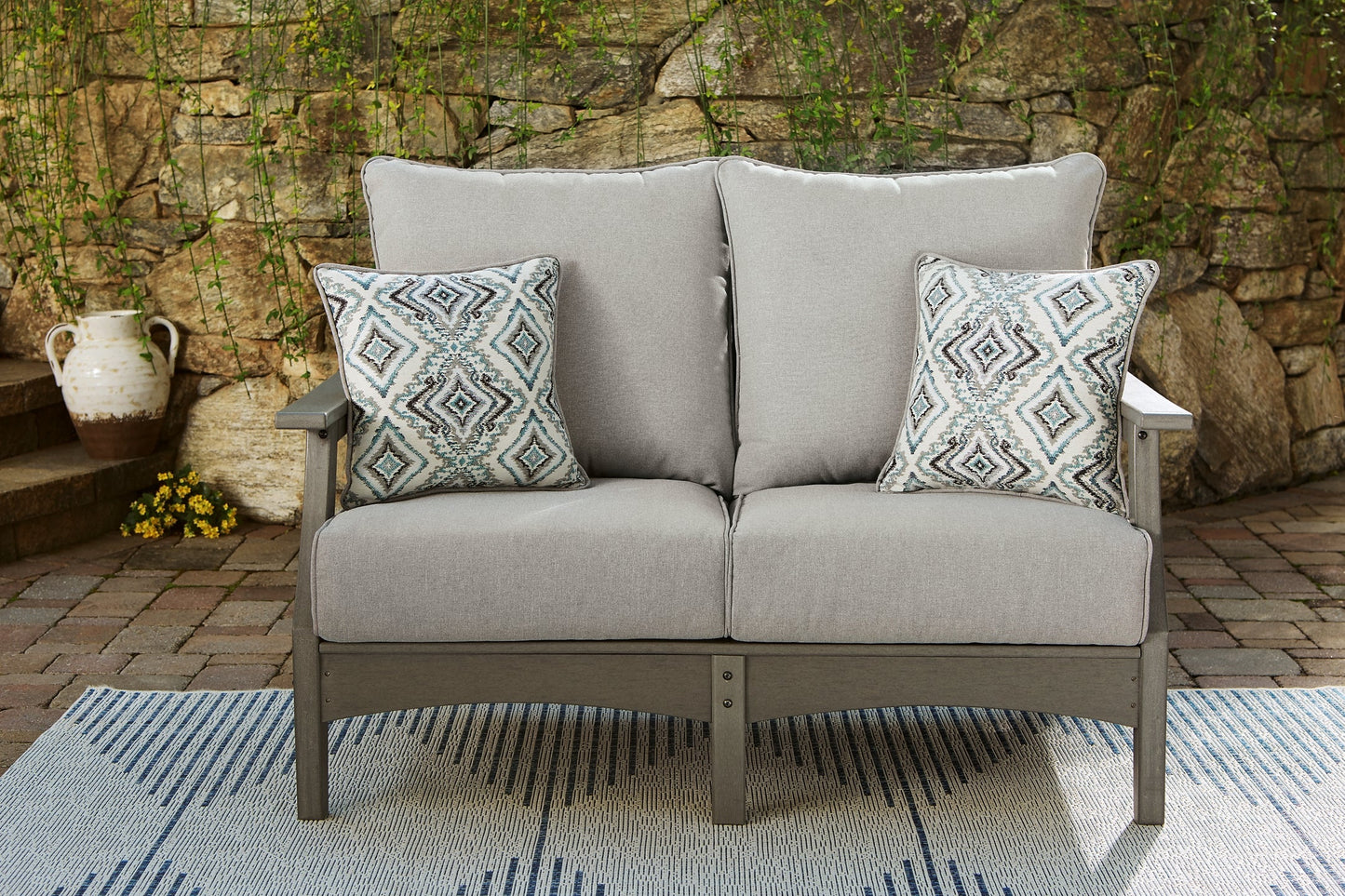 Visola Loveseat w/Cushion Signature Design by Ashley®