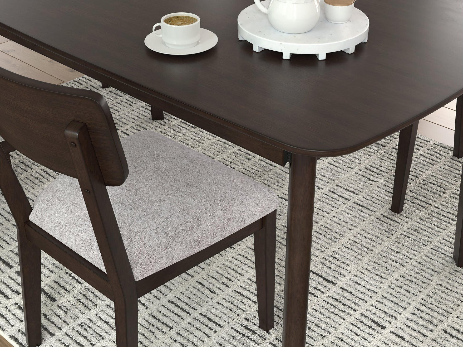 Mallenette Dining Room Table Set (5/CN) Signature Design by Ashley®
