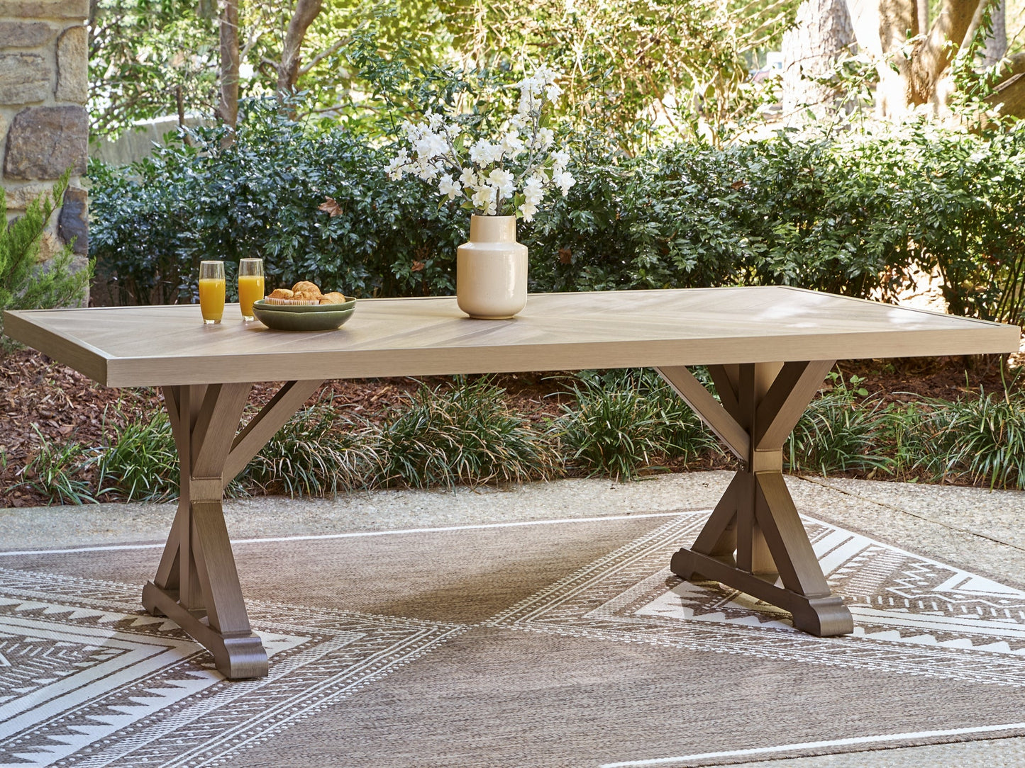 Laguna Heights RECT Dining Table w/UMB OPT Signature Design by Ashley®