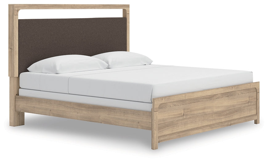 Kinlanni King Upholstered Panel Bed Signature Design by Ashley®