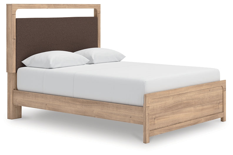 Kinlanni Queen Upholstered Platform Bed Signature Design by Ashley®