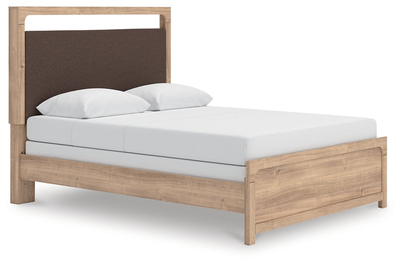 Kinlanni Queen Upholstered Panel Bed Signature Design by Ashley®