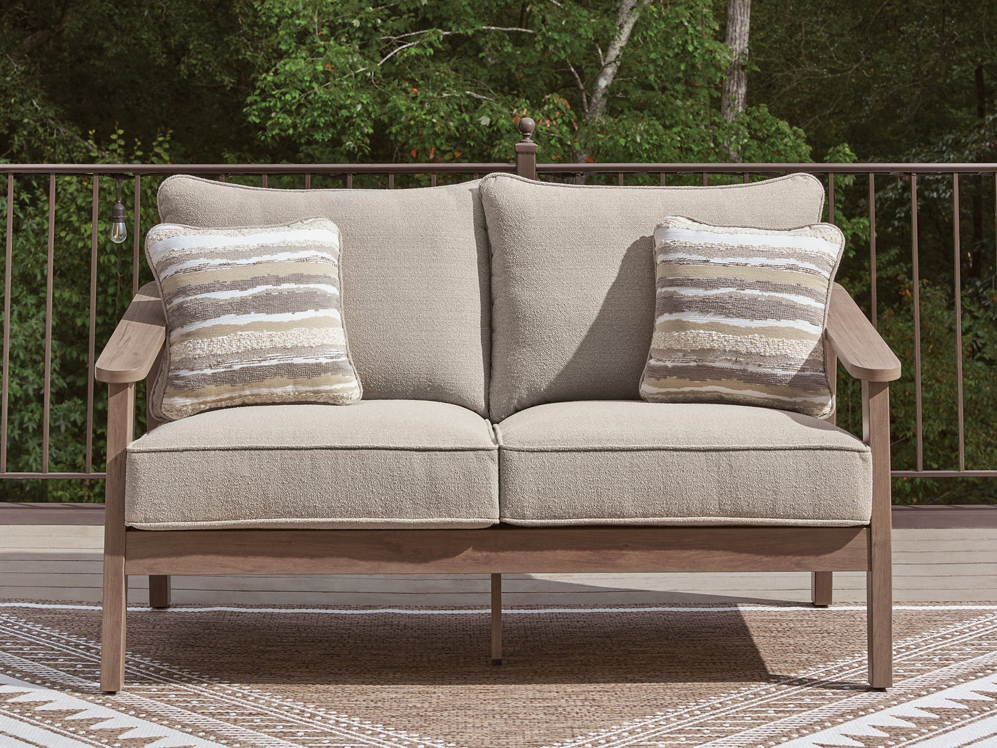 Harmony Headlands Loveseat w/Cushion Signature Design by Ashley®