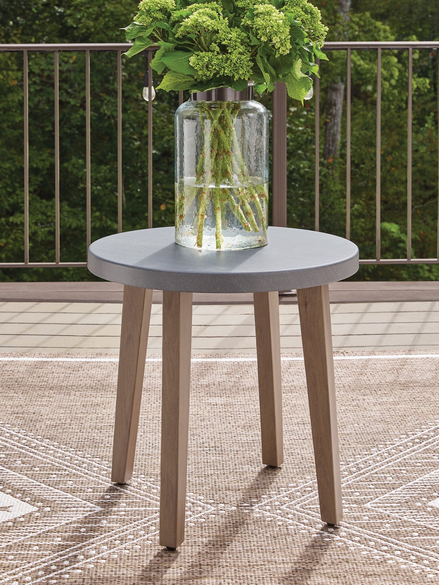 Harmony Headlands Round End Table Signature Design by Ashley®