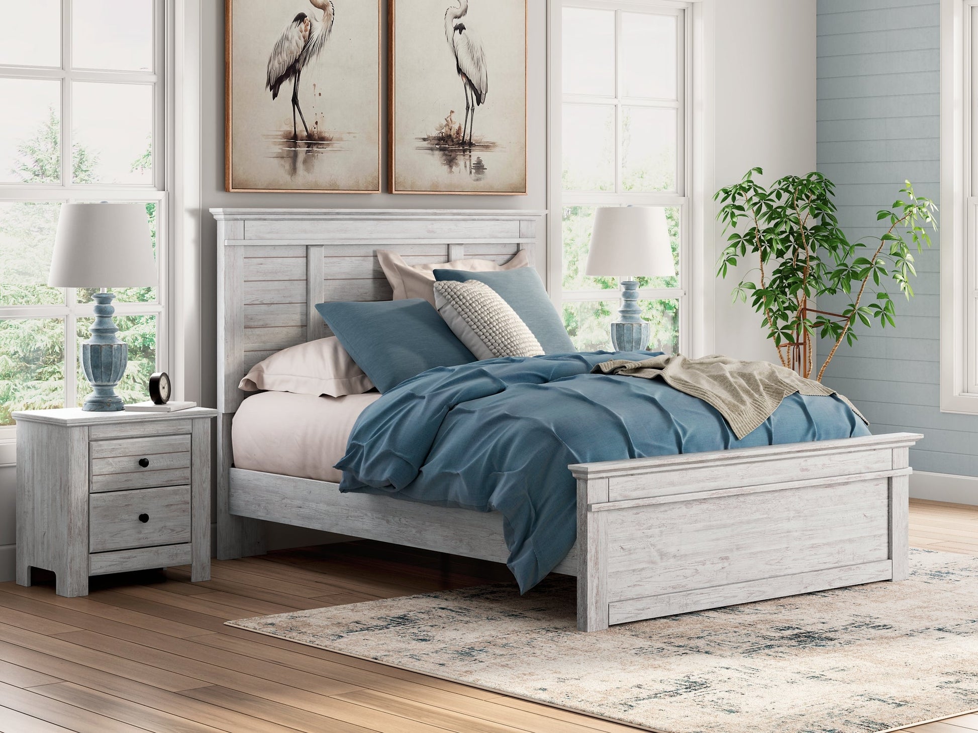 Makidern Queen Panel Bed Signature Design by Ashley®