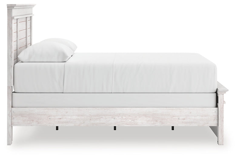 Makidern Queen Panel Bed Signature Design by Ashley®