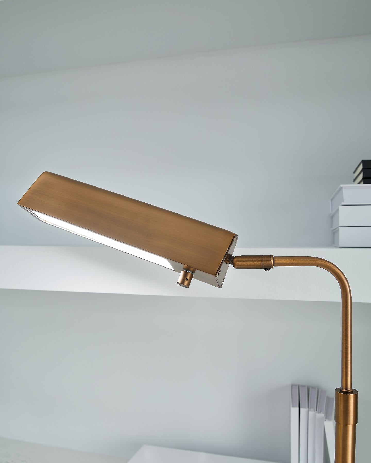 Yafe Metal Desk Lamp (1/CN) Signature Design by Ashley®