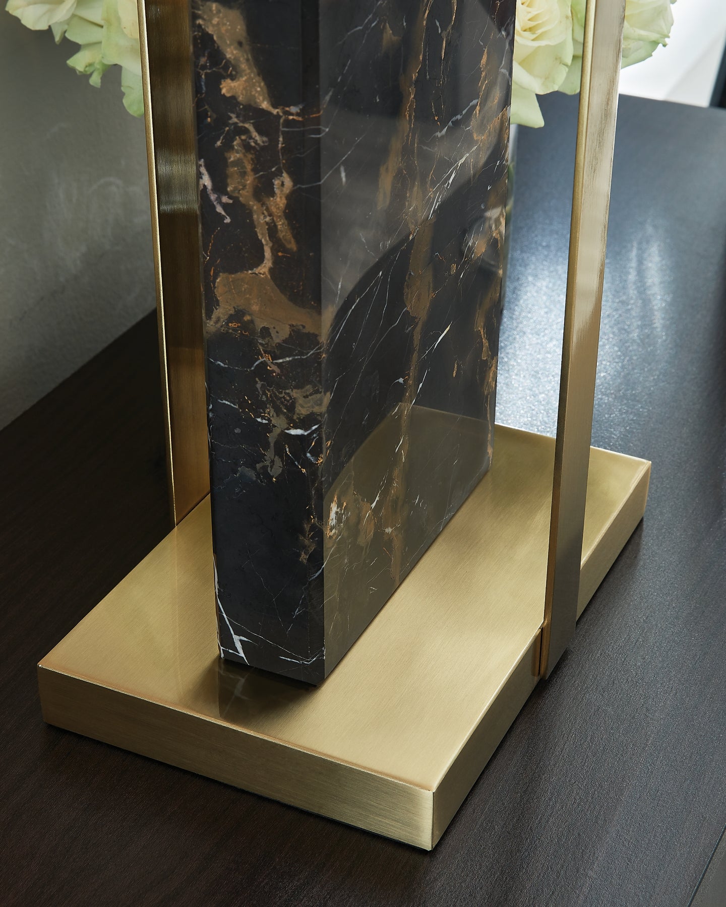 Neonish Marble Table Lamp (1/CN) Signature Design by Ashley®