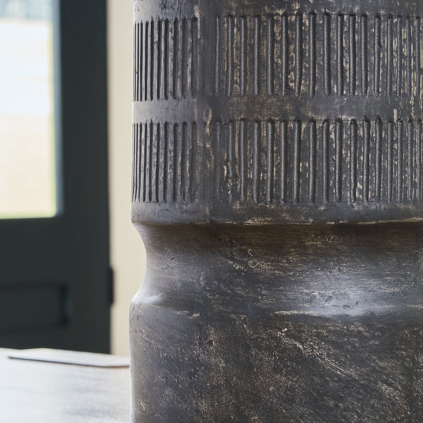 Beninworth Vase Signature Design by Ashley®