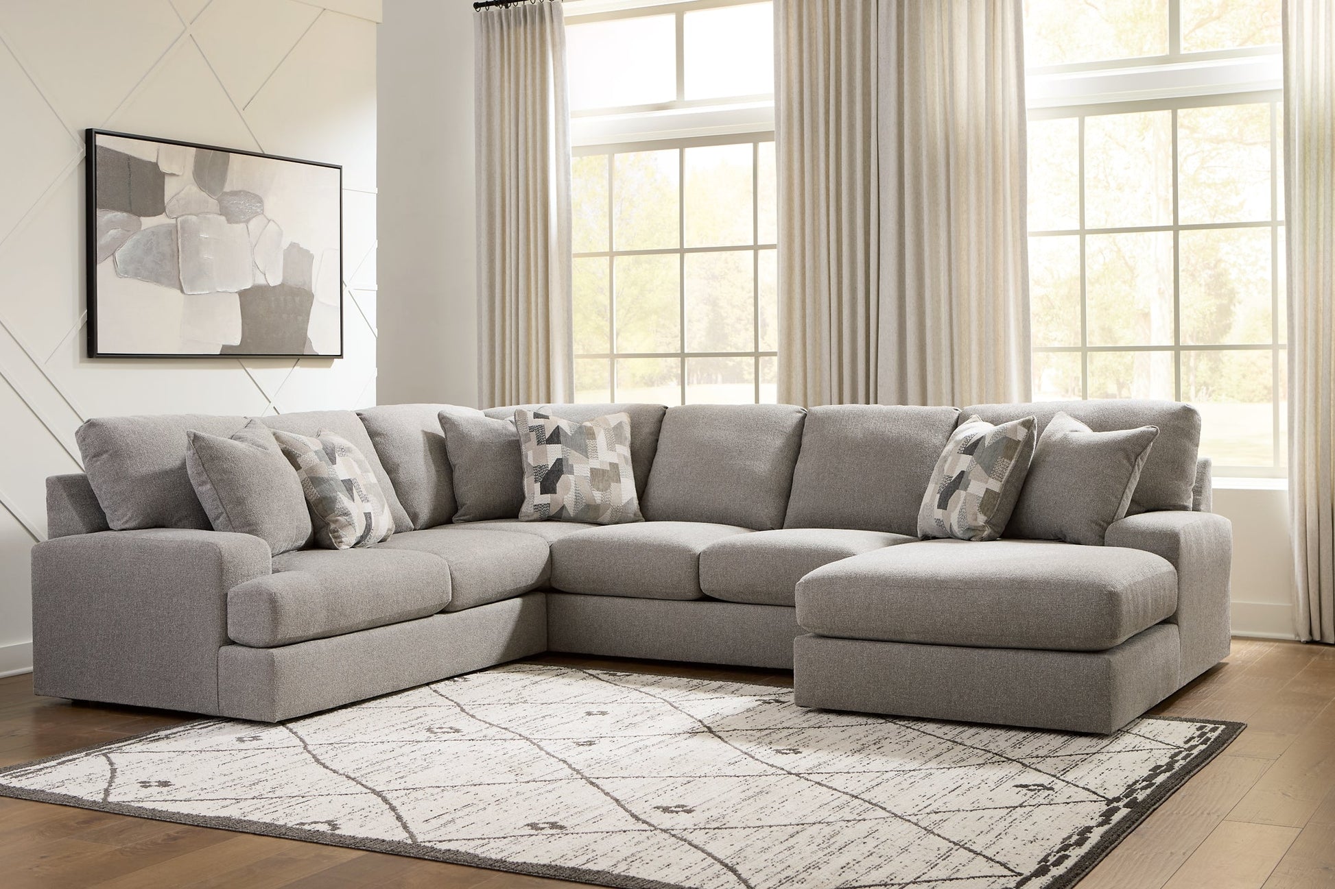 Lindon 3-Piece Sectional with Chaise Benchcraft®