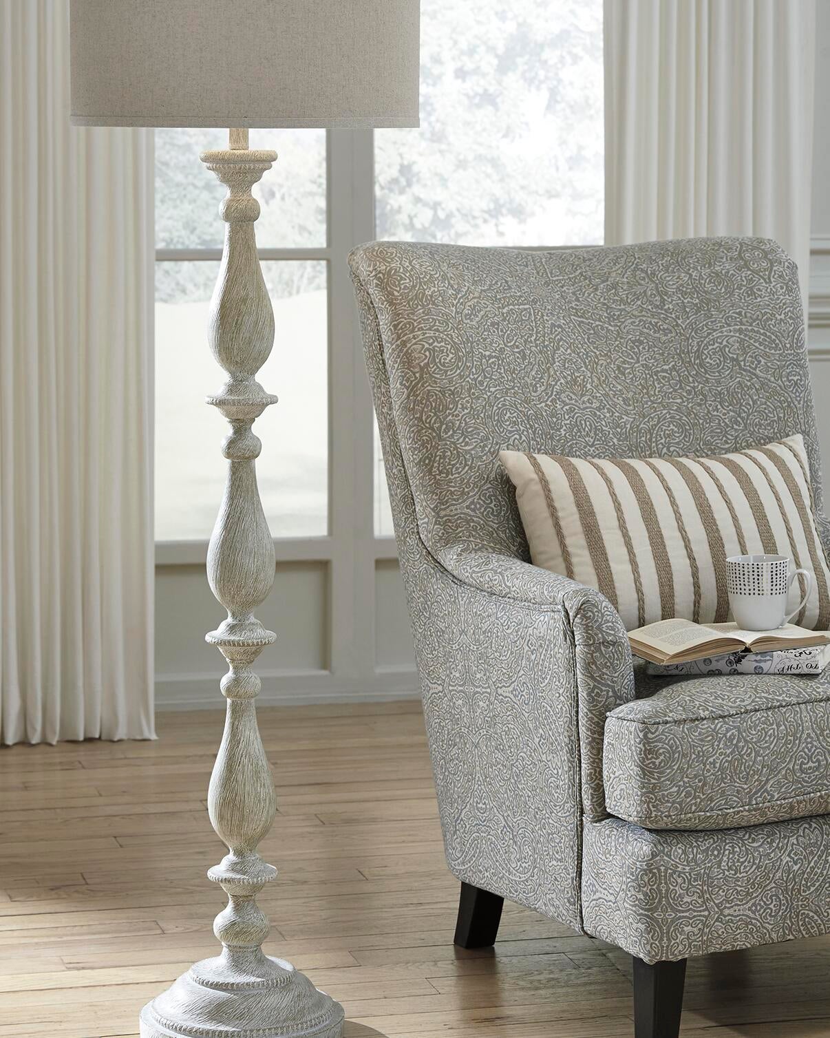 Bernadate Poly Floor Lamp (1/CN) Signature Design by Ashley®