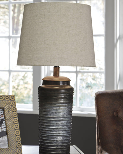 Norbert Metal Table Lamp (2/CN) Signature Design by Ashley®