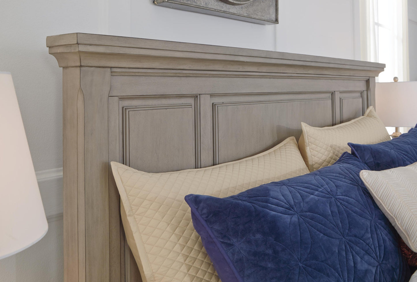 Lettner  Sleigh Bed With 2 Storage Drawers Signature Design by Ashley®