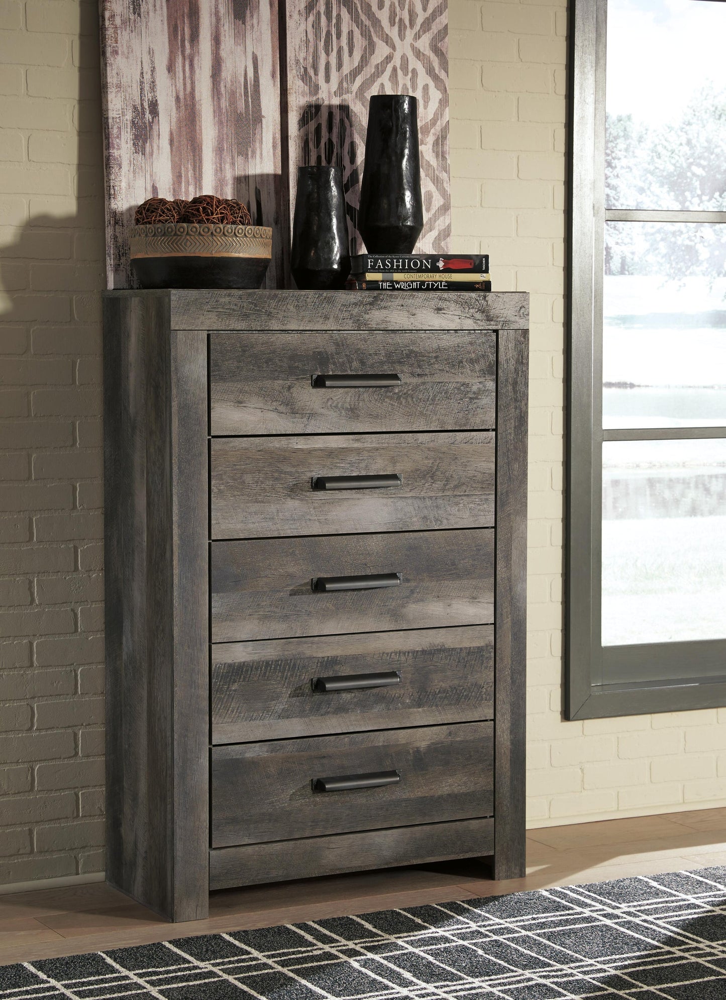 Wynnlow Five Drawer Chest Signature Design by Ashley®