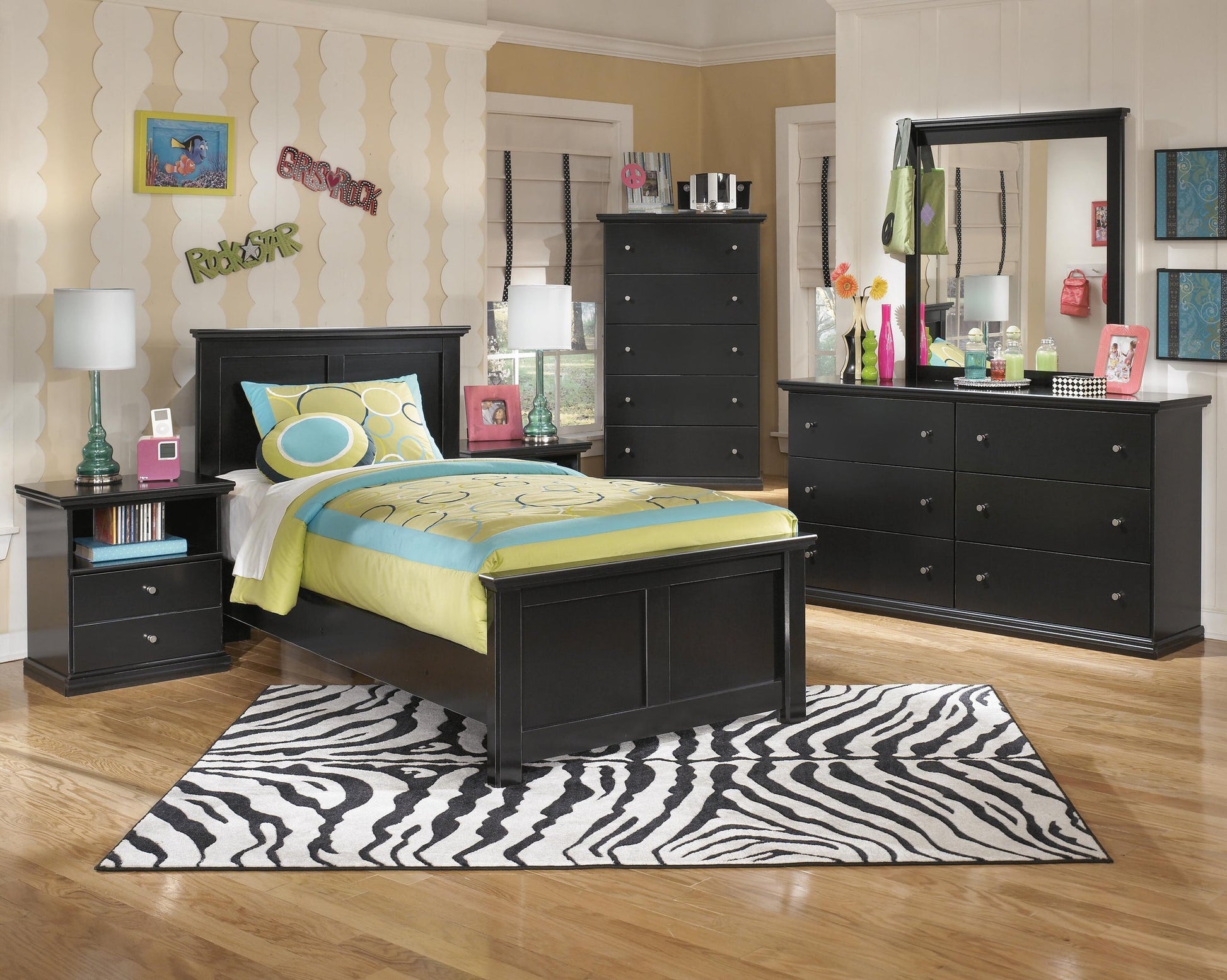 Maribel Five Drawer Chest Signature Design by Ashley®