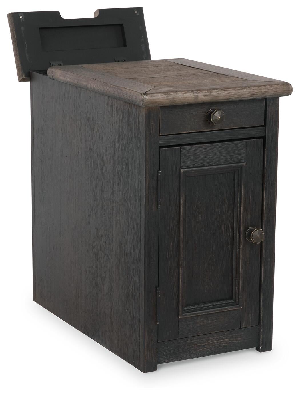 Tyler Creek Chair Side End Table Signature Design by Ashley®
