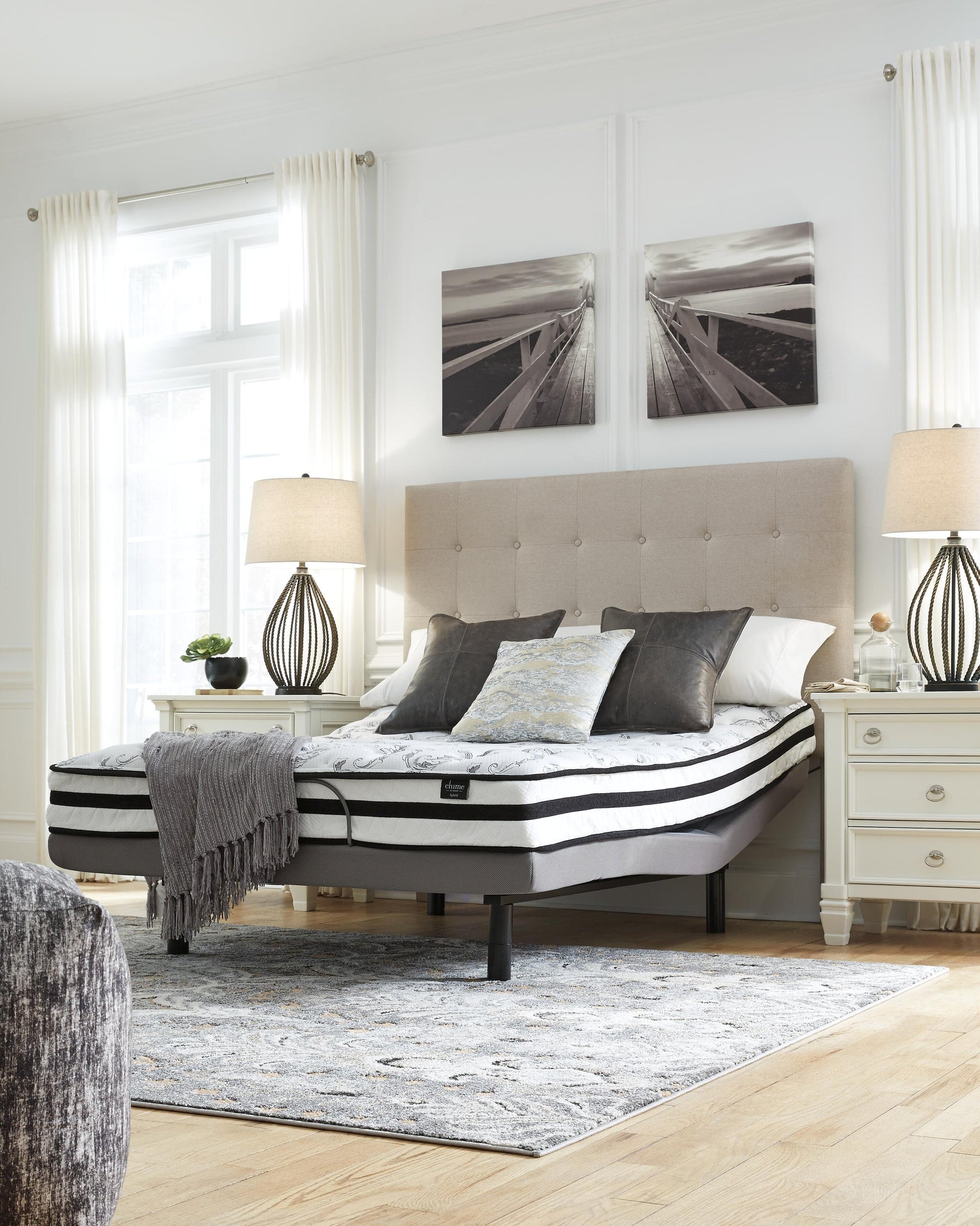 8 Inch Chime Innerspring  Mattress Sierra Sleep® by Ashley