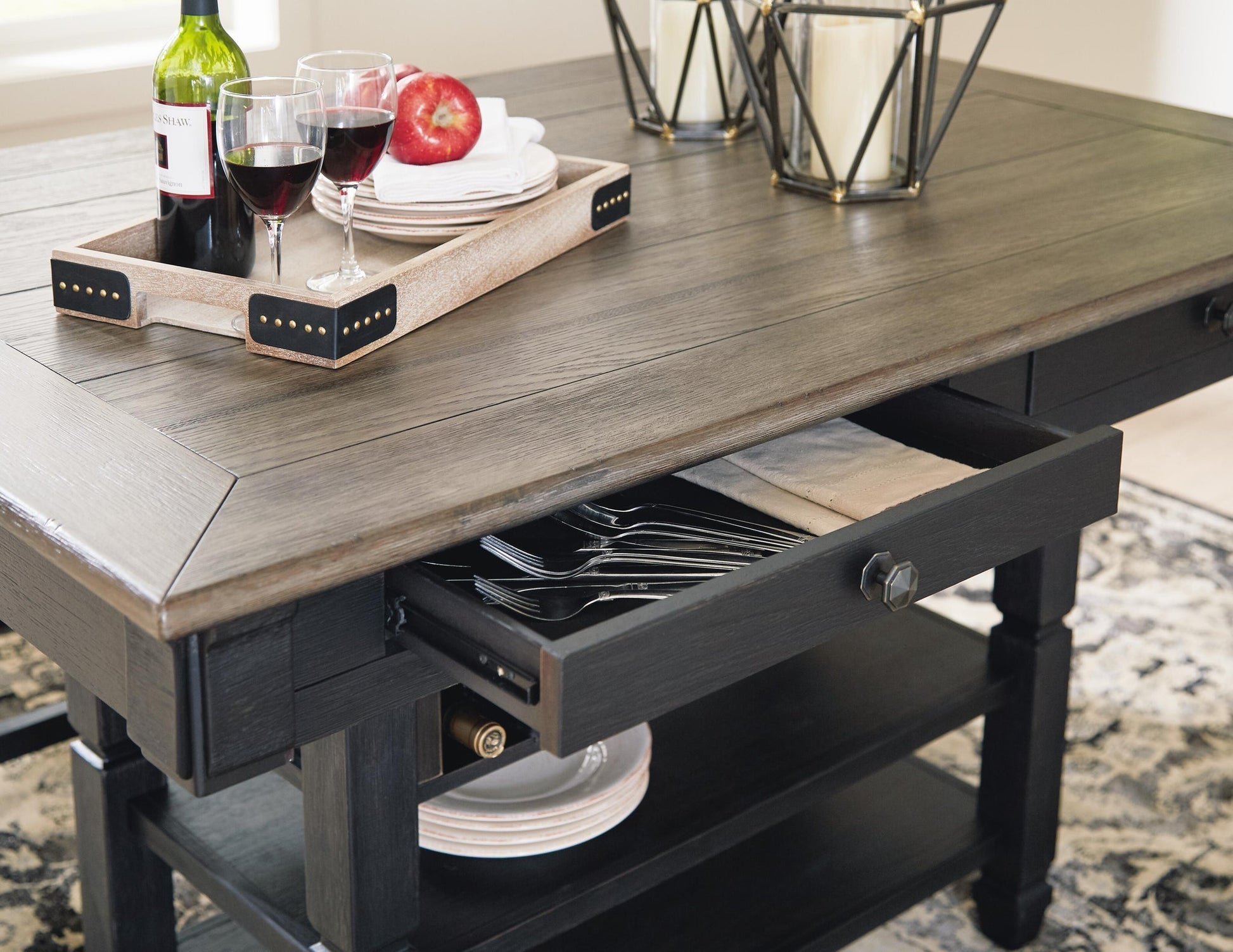 Tyler Creek RECT Dining Room Counter Table Signature Design by Ashley®