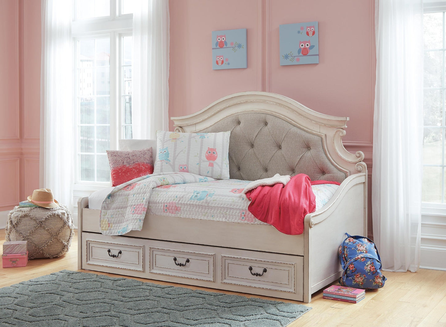 Realyn  Day Bed With 1 Large Storage Drawer Signature Design by Ashley®