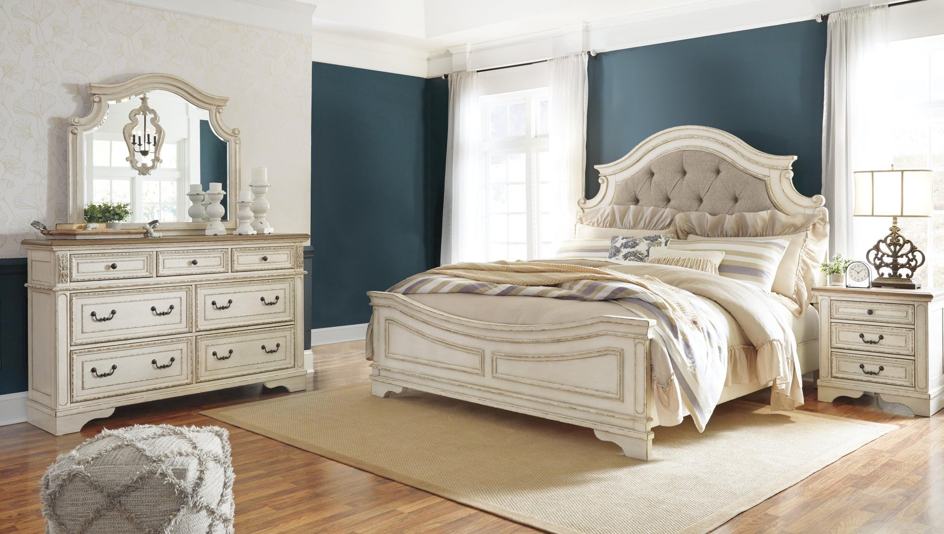 Realyn Dresser and Mirror Signature Design by Ashley®