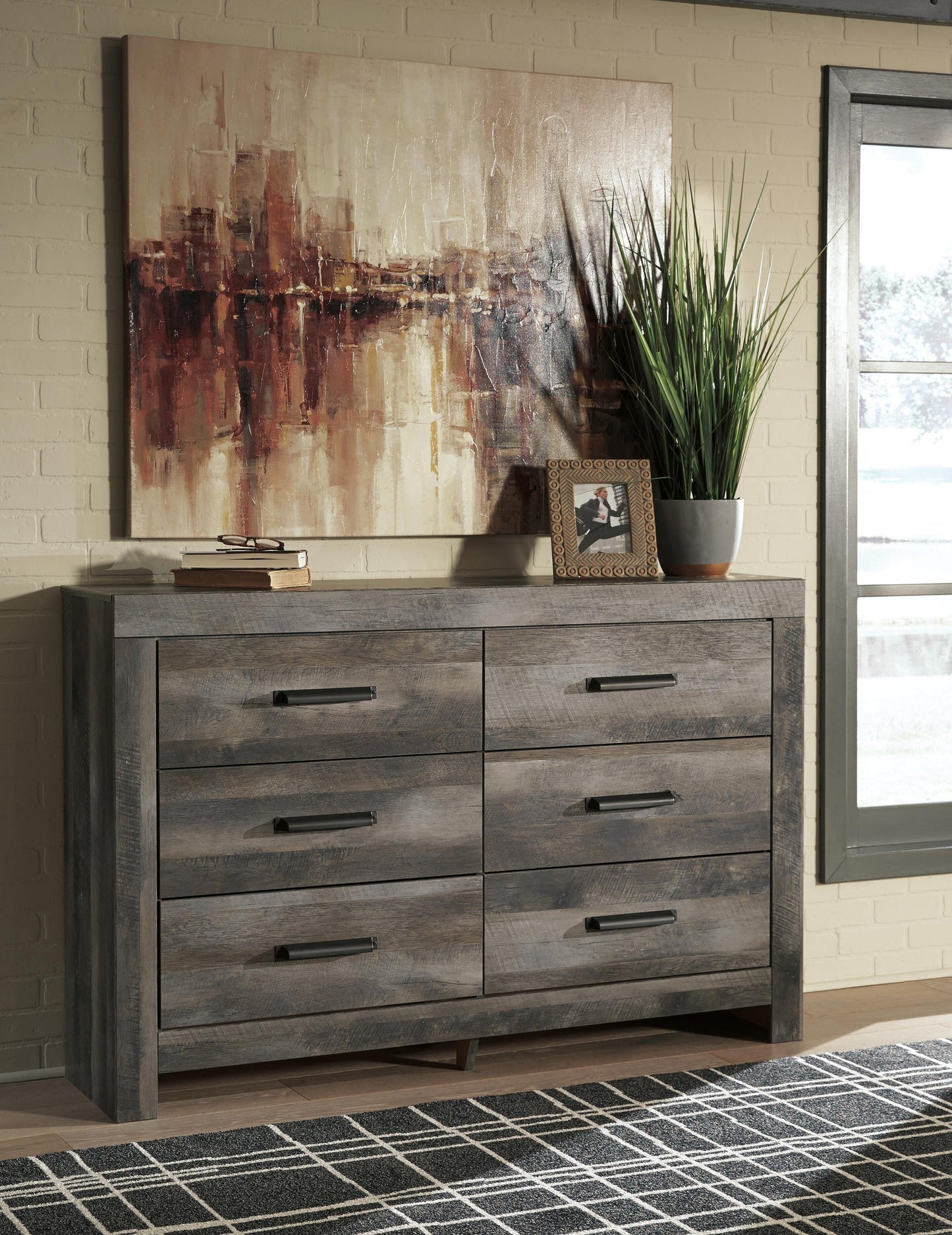 Wynnlow Six Drawer Dresser Signature Design by Ashley®