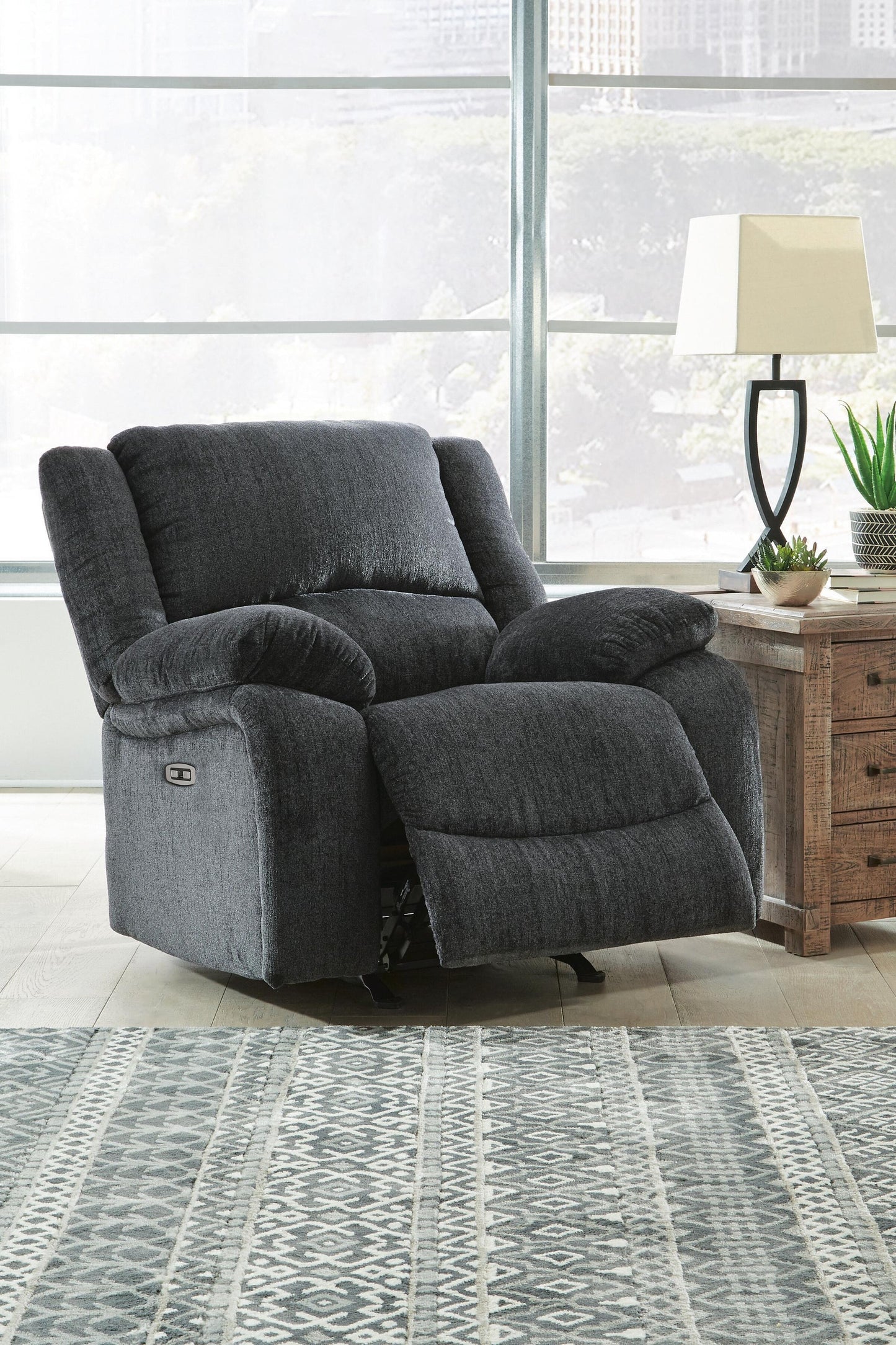 Draycoll Power Rocker Recliner Signature Design by Ashley®