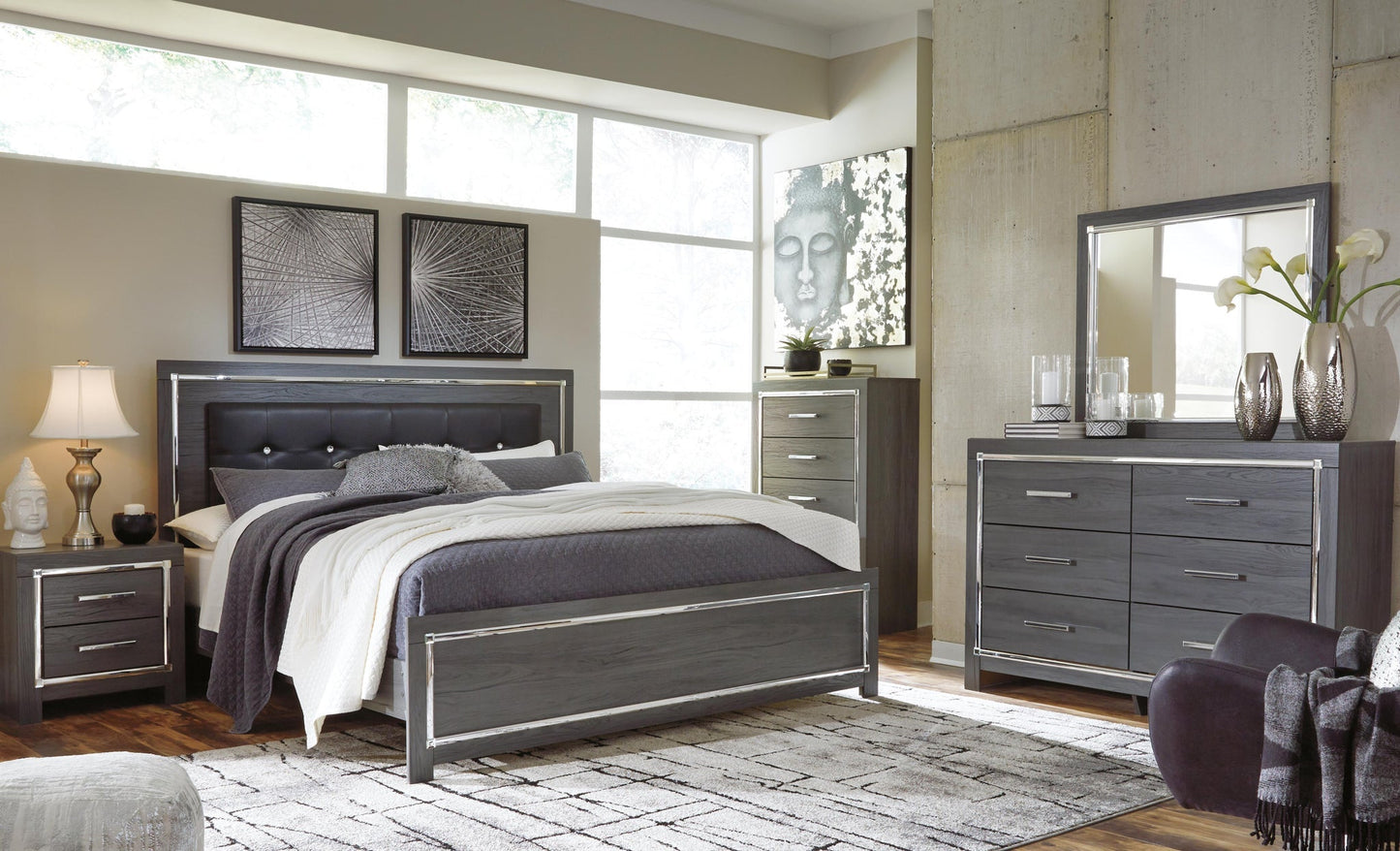 Lodanna Six Drawer Dresser Signature Design by Ashley®