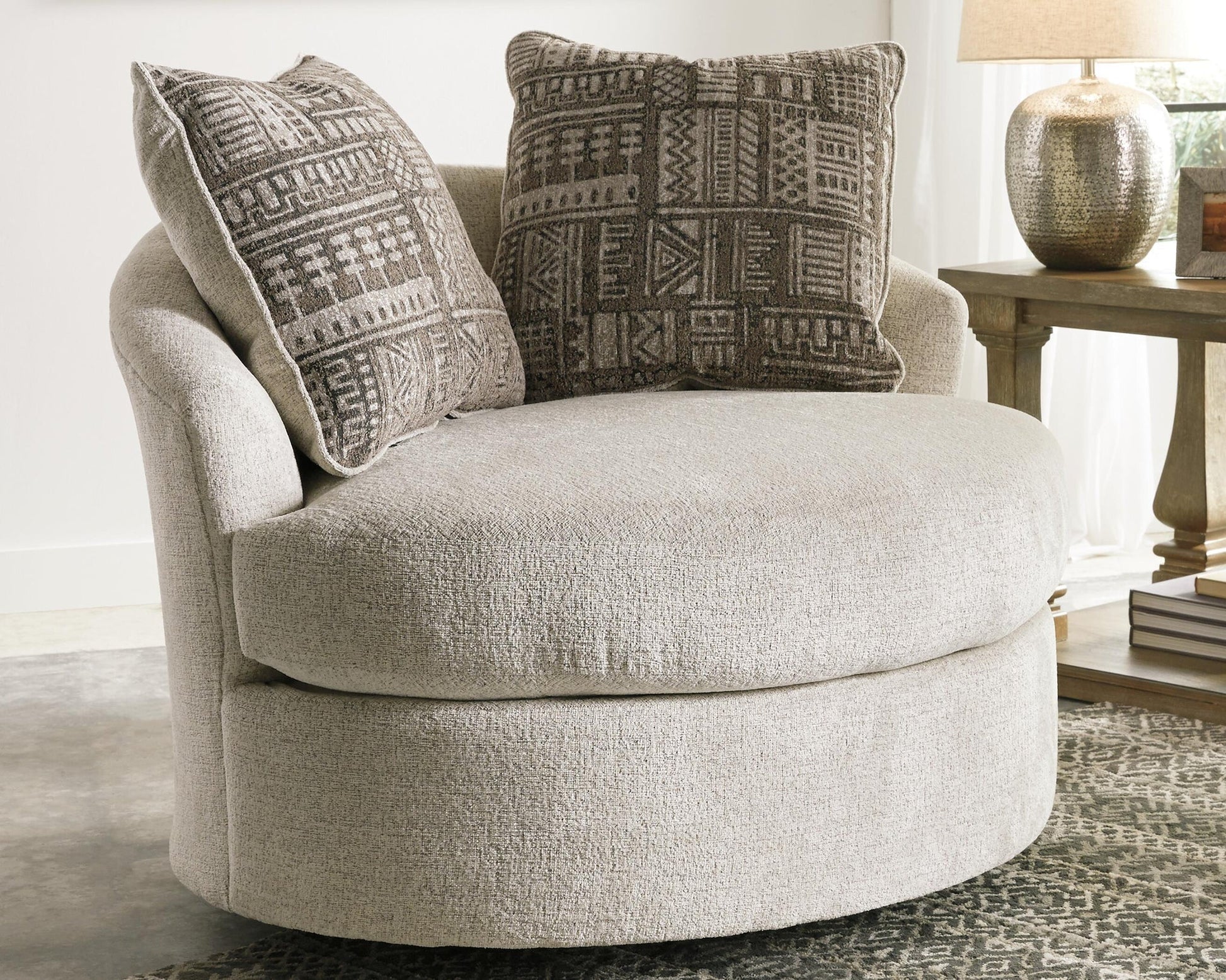 Soletren Swivel Accent Chair Signature Design by Ashley®