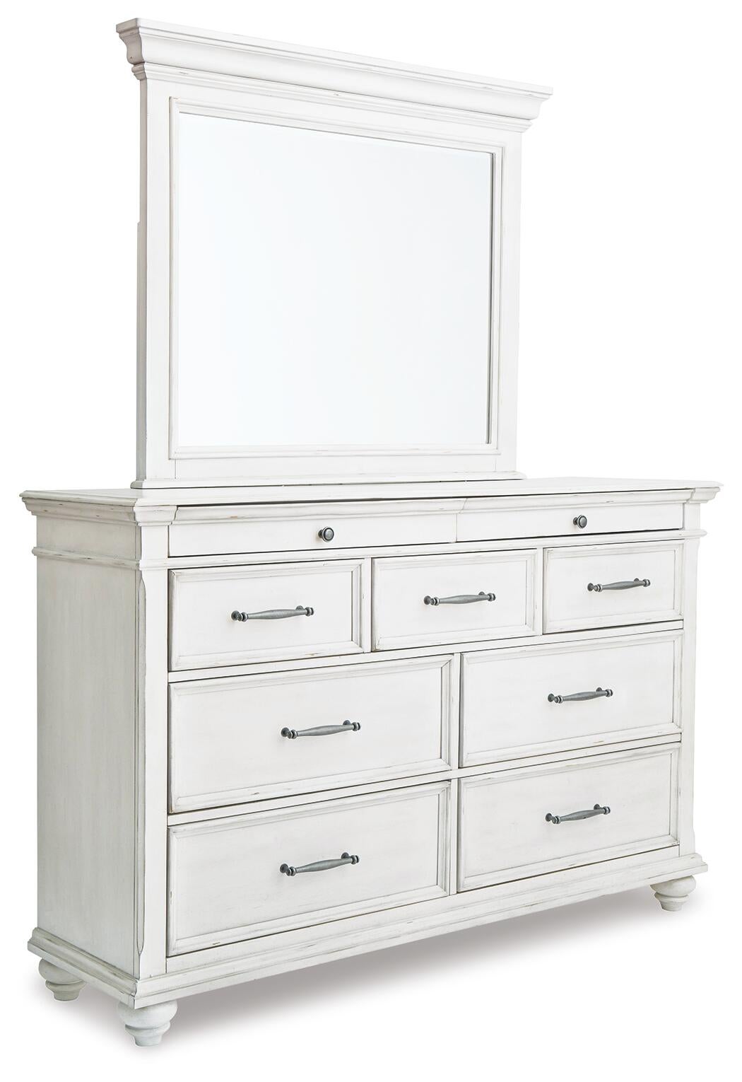 Kanwyn Dresser and Mirror Benchcraft®