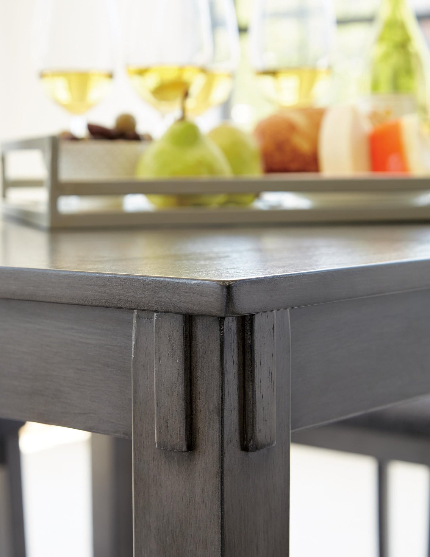 Bridson Square Counter TBL Set (5/CN) Signature Design by Ashley®
