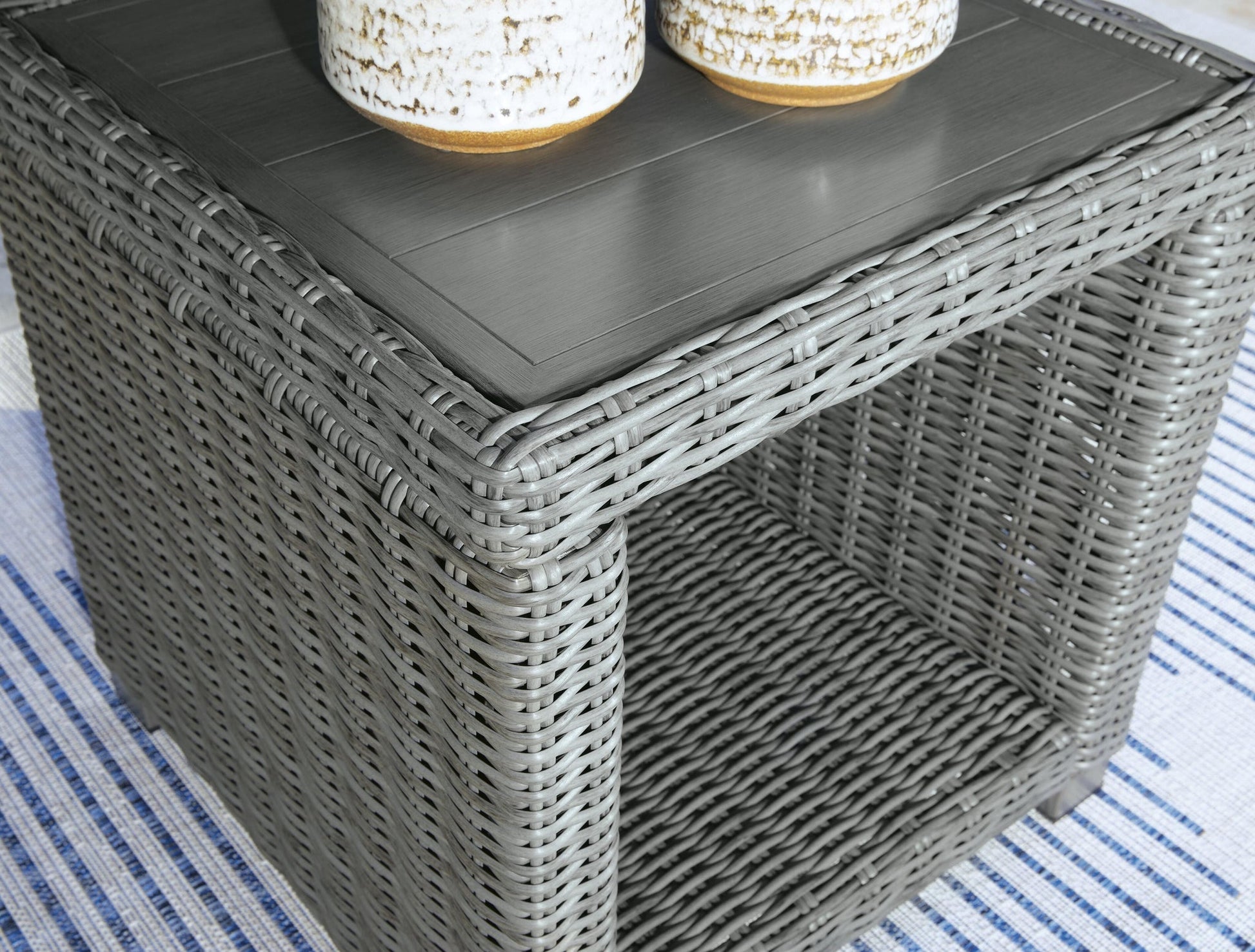 Elite Park Square End Table Signature Design by Ashley®