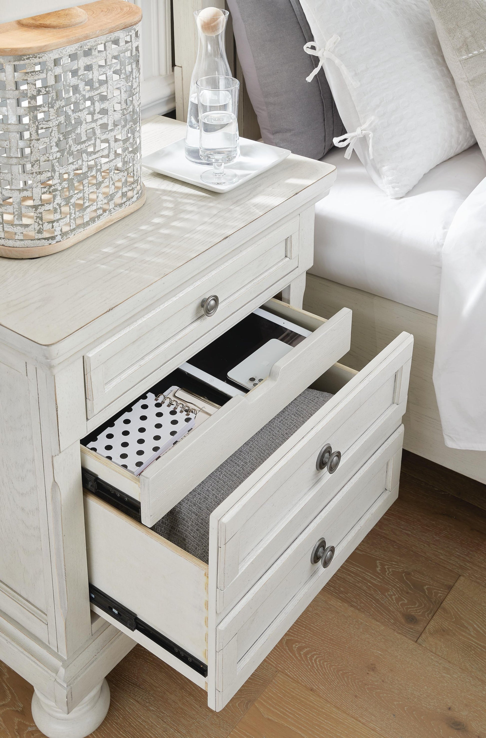 Robbinsdale Two Drawer Night Stand Signature Design by Ashley®