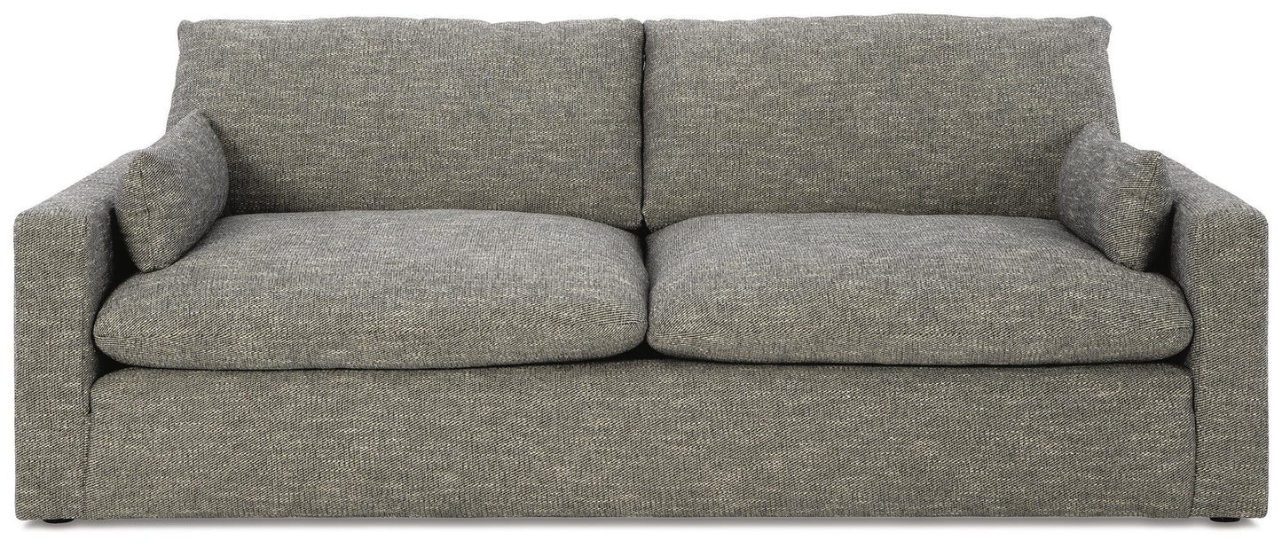 Dramatic Sofa Benchcraft®