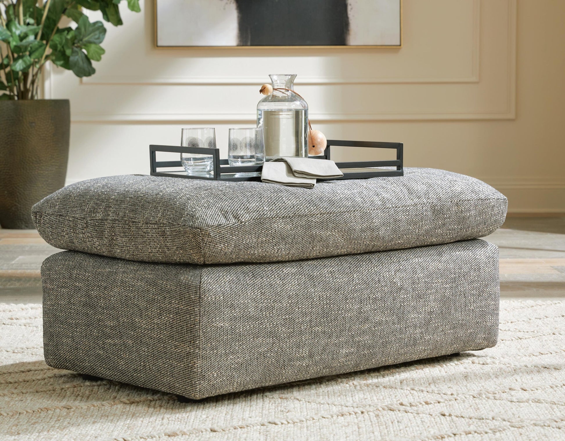 Dramatic Ottoman Benchcraft®