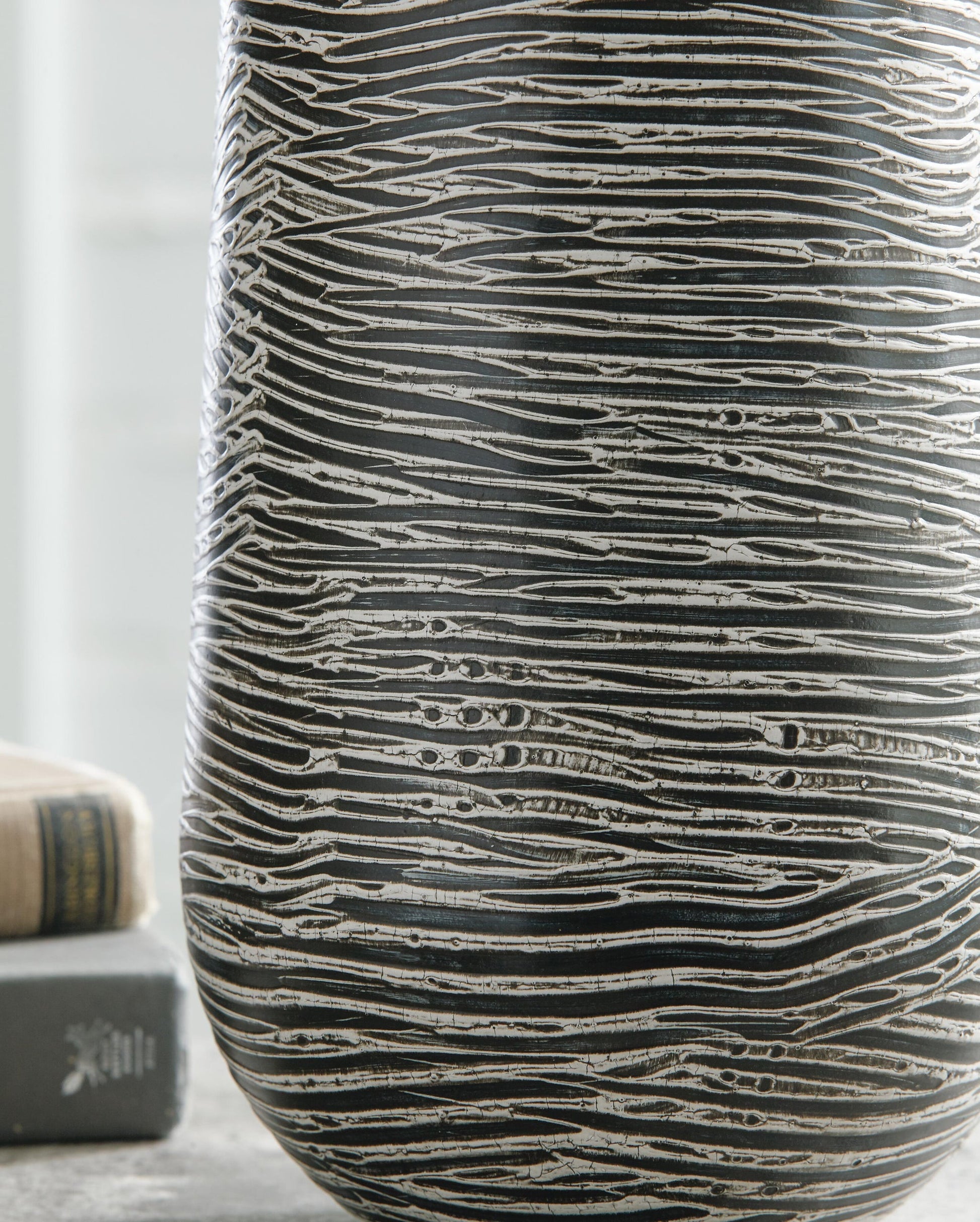 Fynn Vase Signature Design by Ashley®
