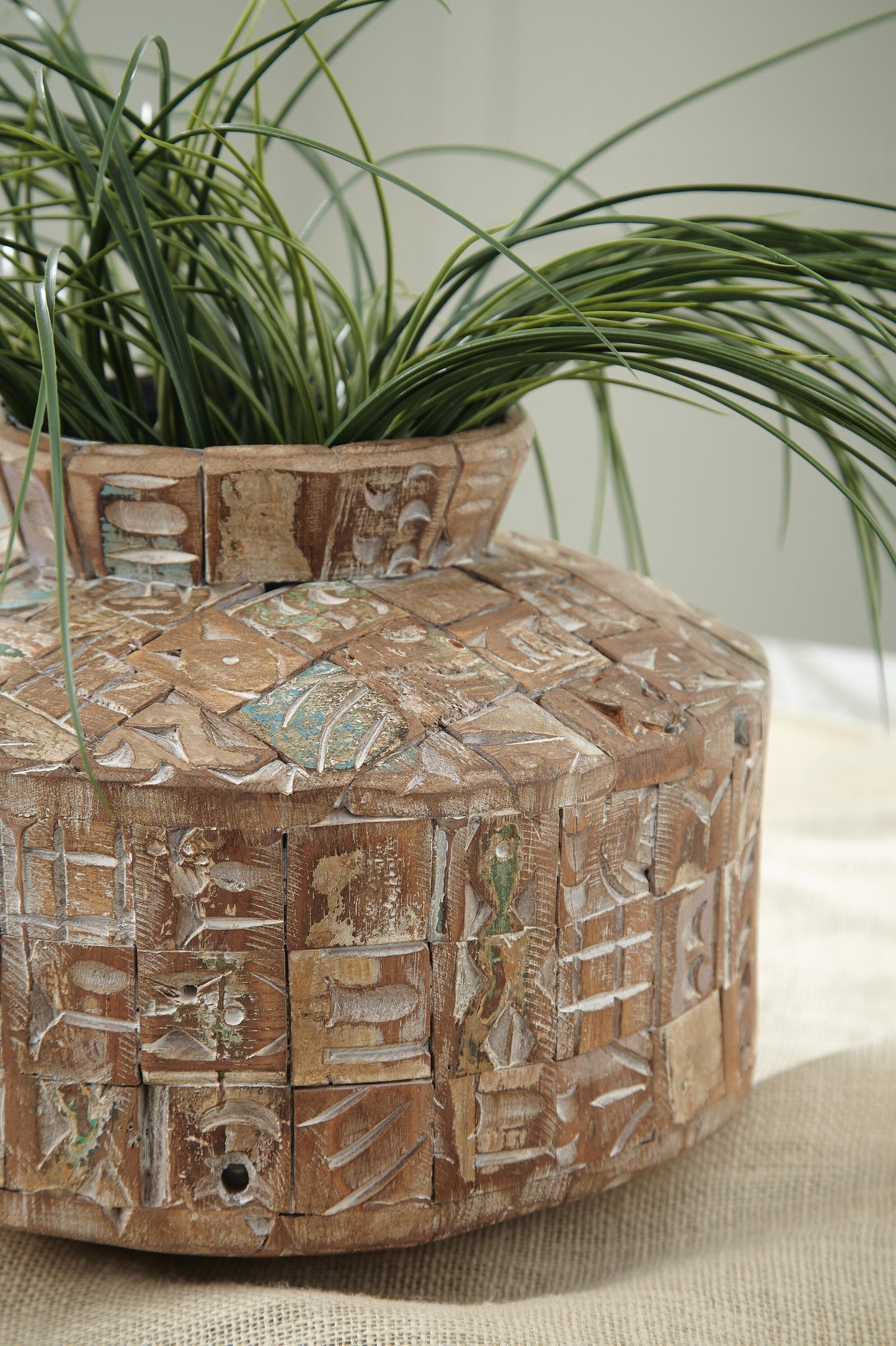 Meltland Vase Signature Design by Ashley®