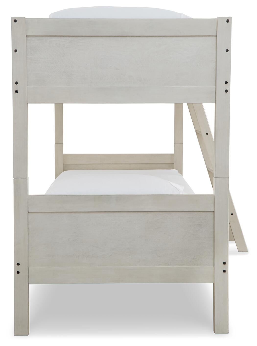 Robbinsdale /Twin Bunk Bed W/Ladder Signature Design by Ashley®
