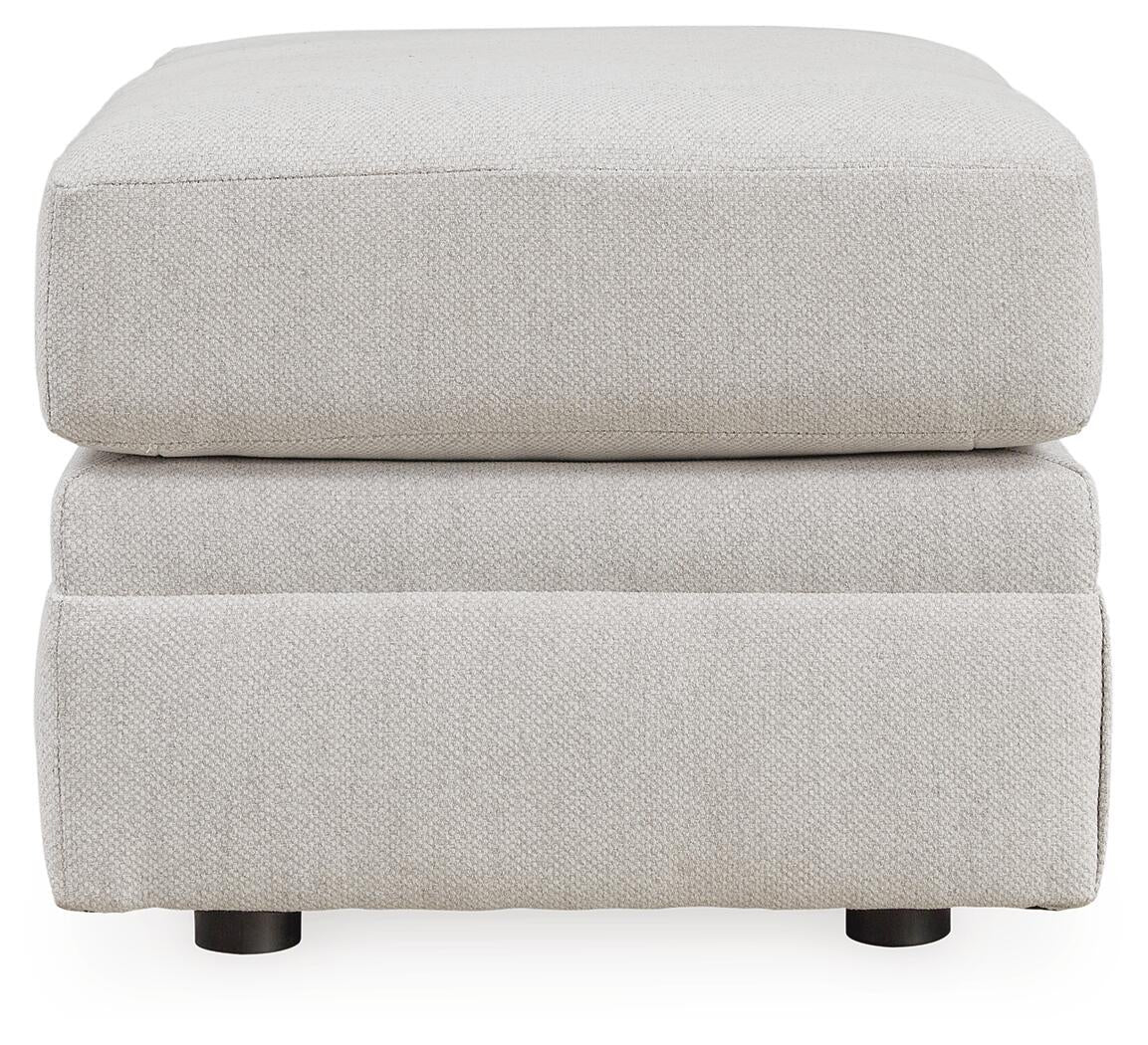 Maitelynn Ottoman Signature Design by Ashley®