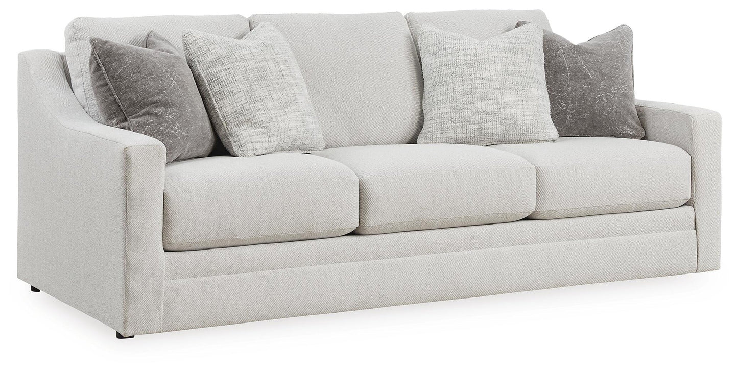 Maitelynn Sofa Signature Design by Ashley®