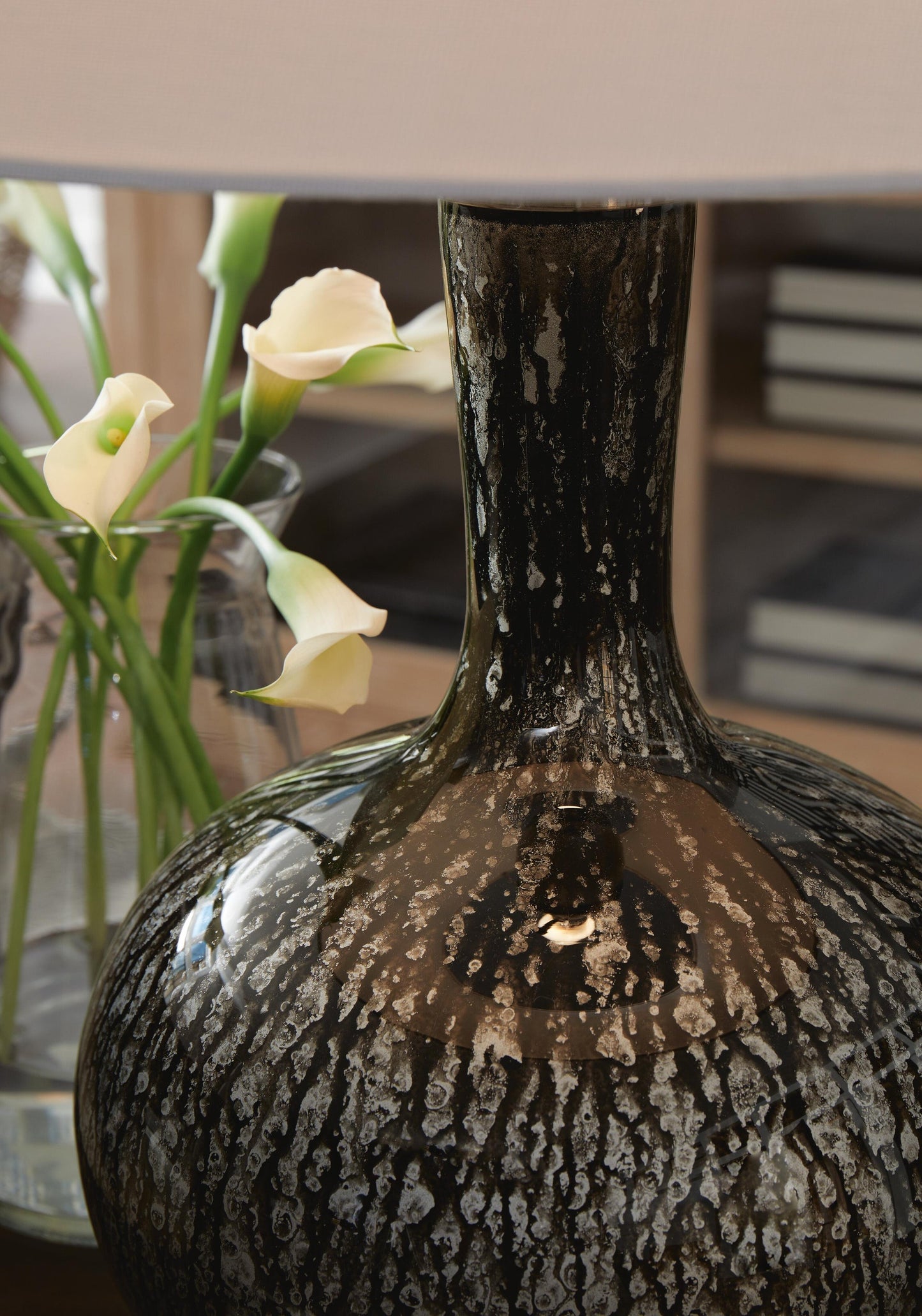 Tenslow Glass Table Lamp (1/CN) Signature Design by Ashley®