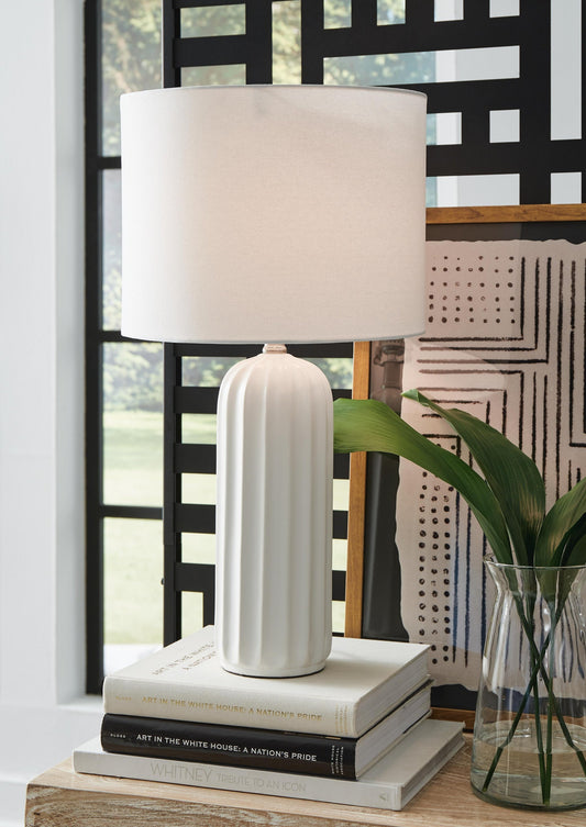 Clarkland Ceramic Table Lamp (2/CN) Signature Design by Ashley®