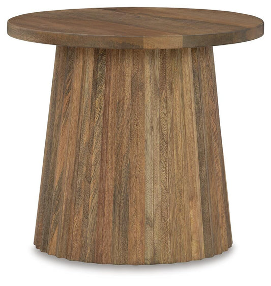 Ceilby Accent Table Signature Design by Ashley®