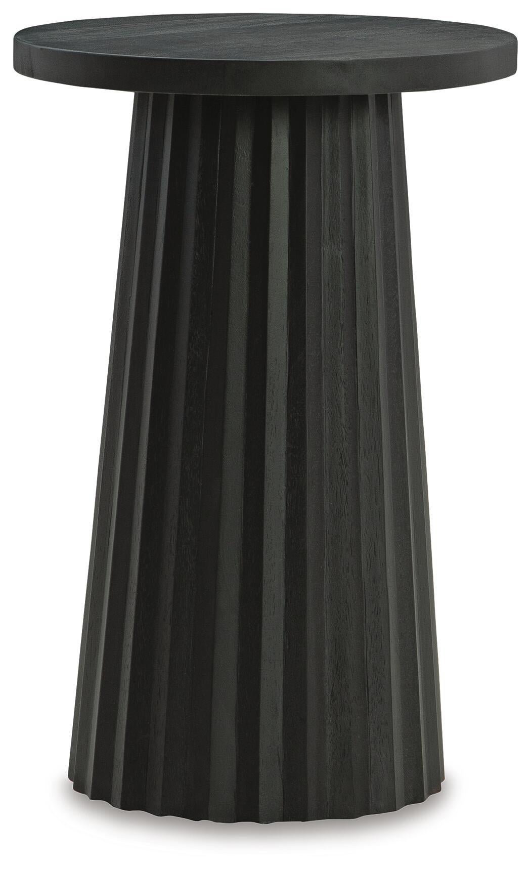 Ceilby Accent Table Signature Design by Ashley®