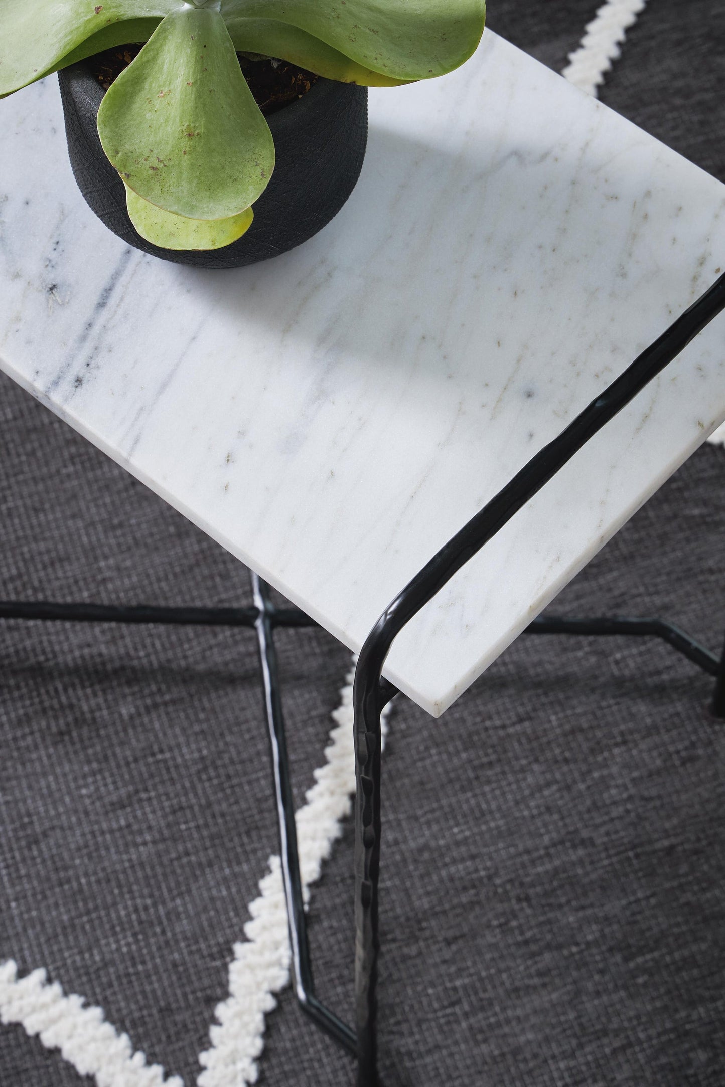 Ashber Accent Table Signature Design by Ashley®
