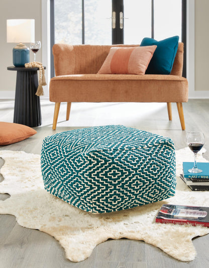 Brynnsen Pouf Signature Design by Ashley®